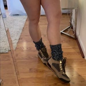 Eddie Bauer Hiking boot